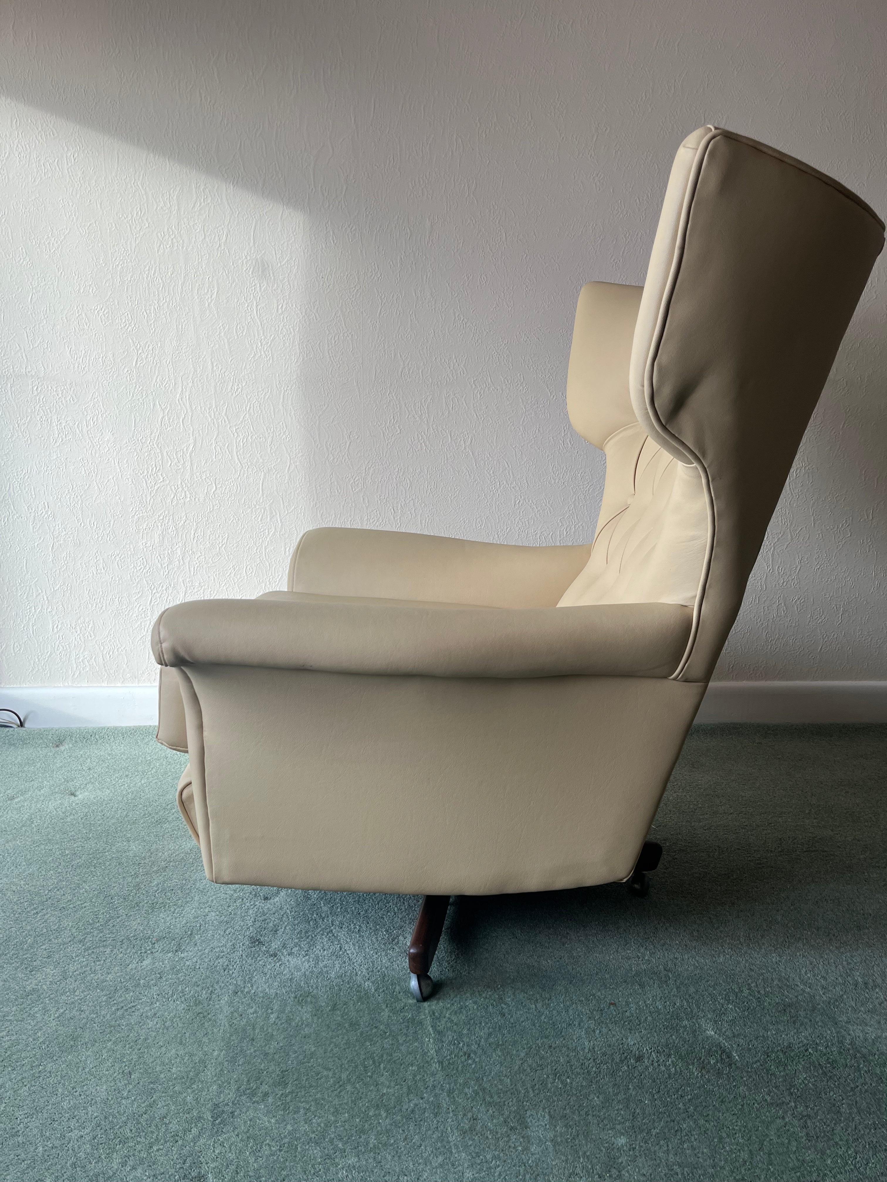 G Plan Blofeld 6250 Armchair